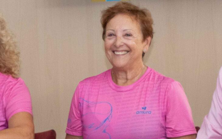 Benidorm concede su Medalla Corporativa a María Botella, presidenta del Grupo de Autoayuda para Mujeres con Cáncer de Mama